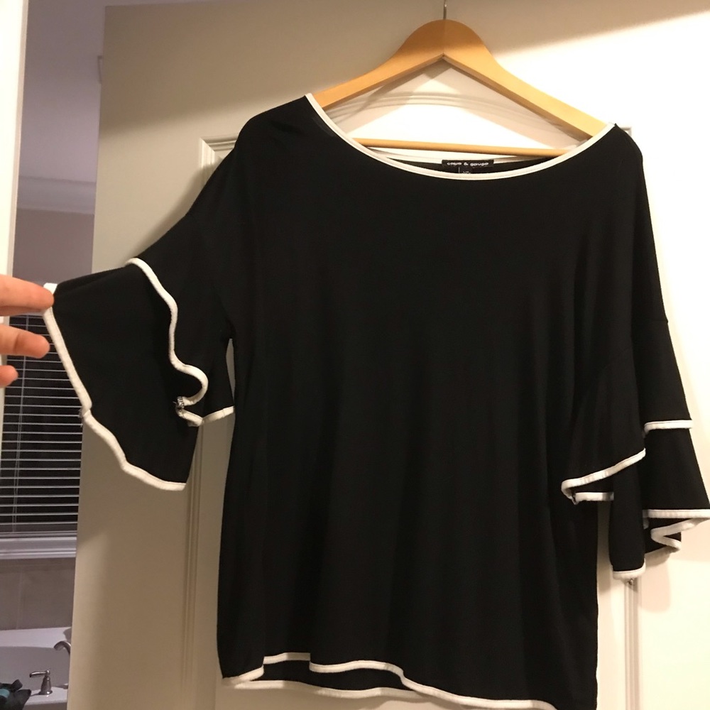 Black & White Bell-sleeve Top